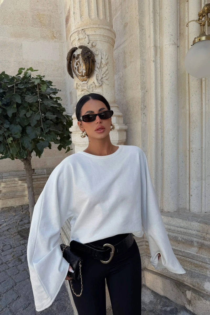 Beyaz İspanyol Kol Basic Sweat