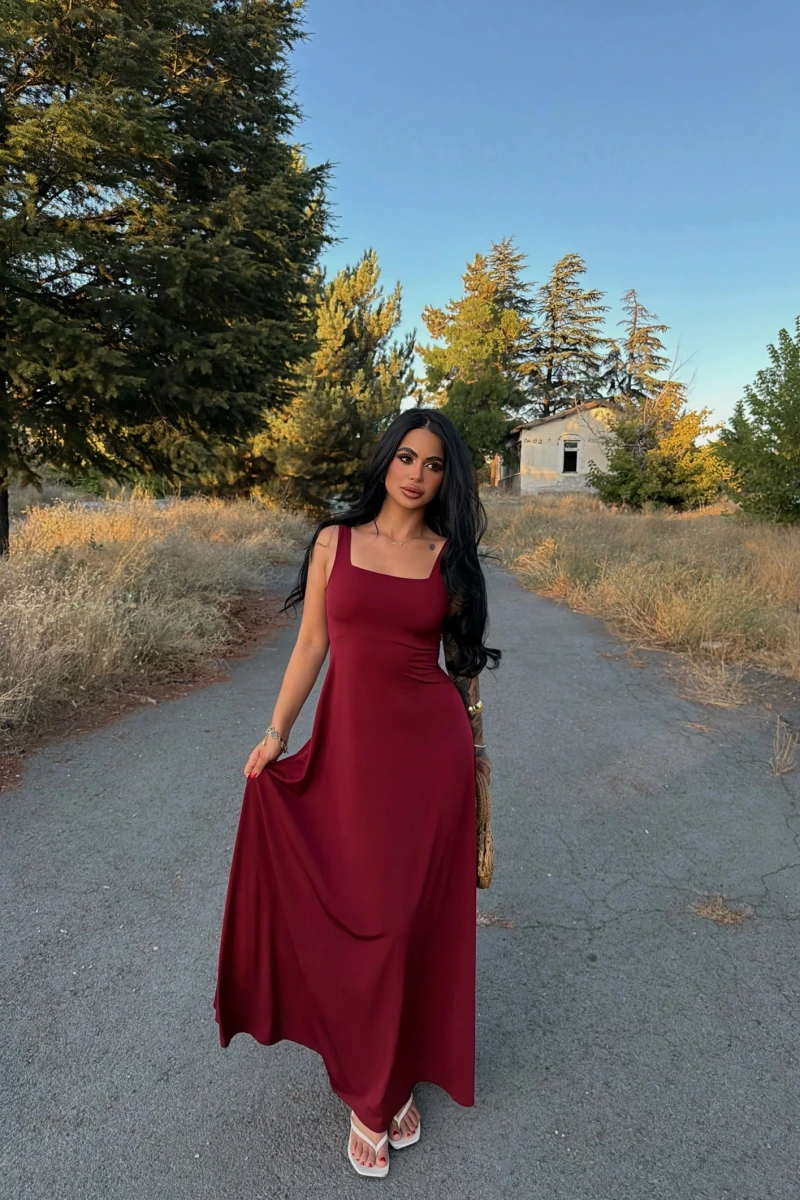 Bordo Kare Yaka Maxi Elbise