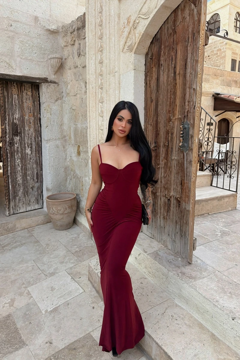 Bordo Mermaid Göğüs Gloplu Elbise