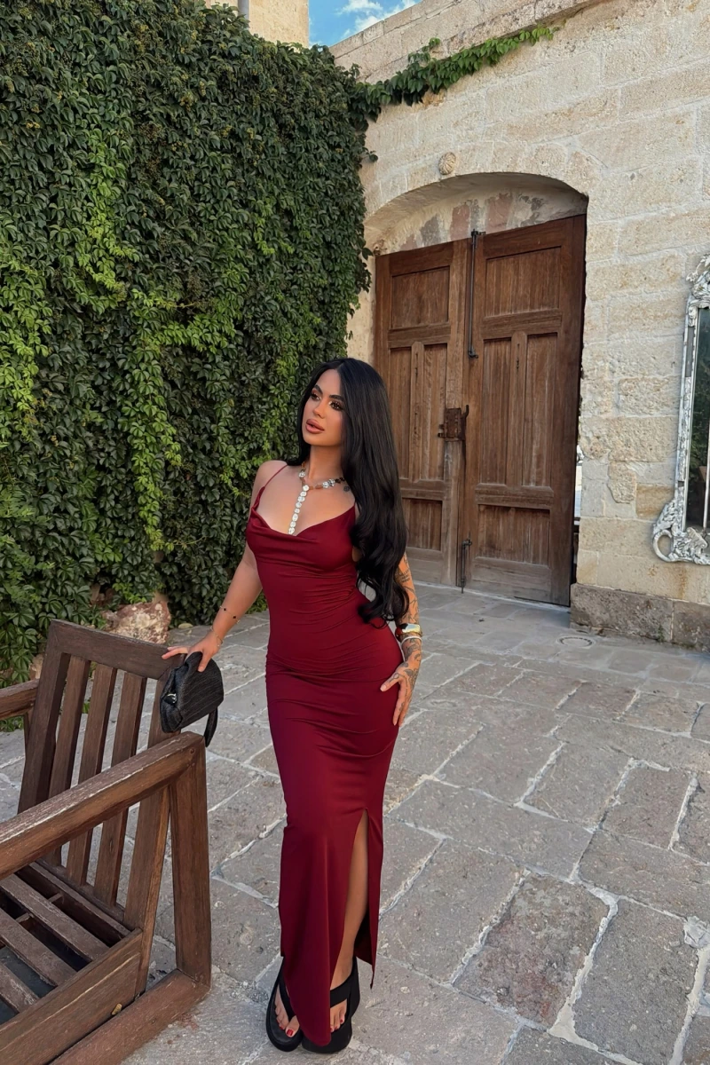 Bordo Sırt Çapraz Degaje Elbise