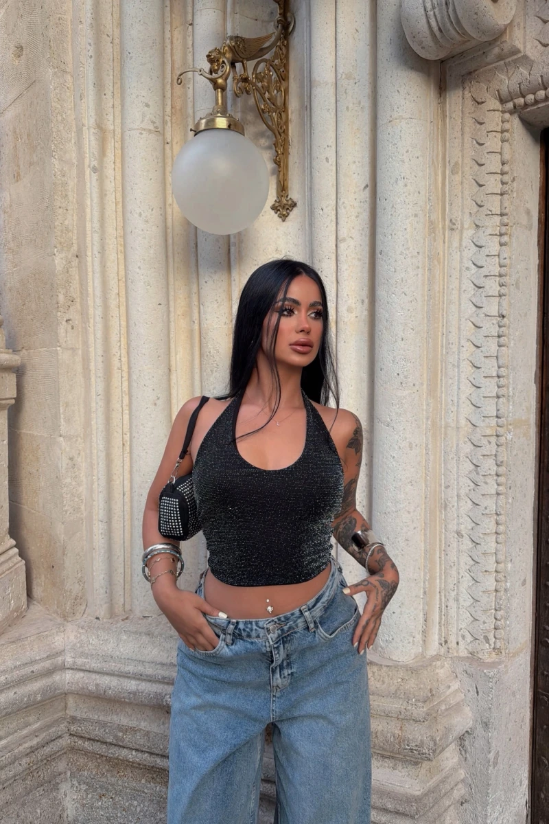 Boyundan Geçmeli Simli Crop