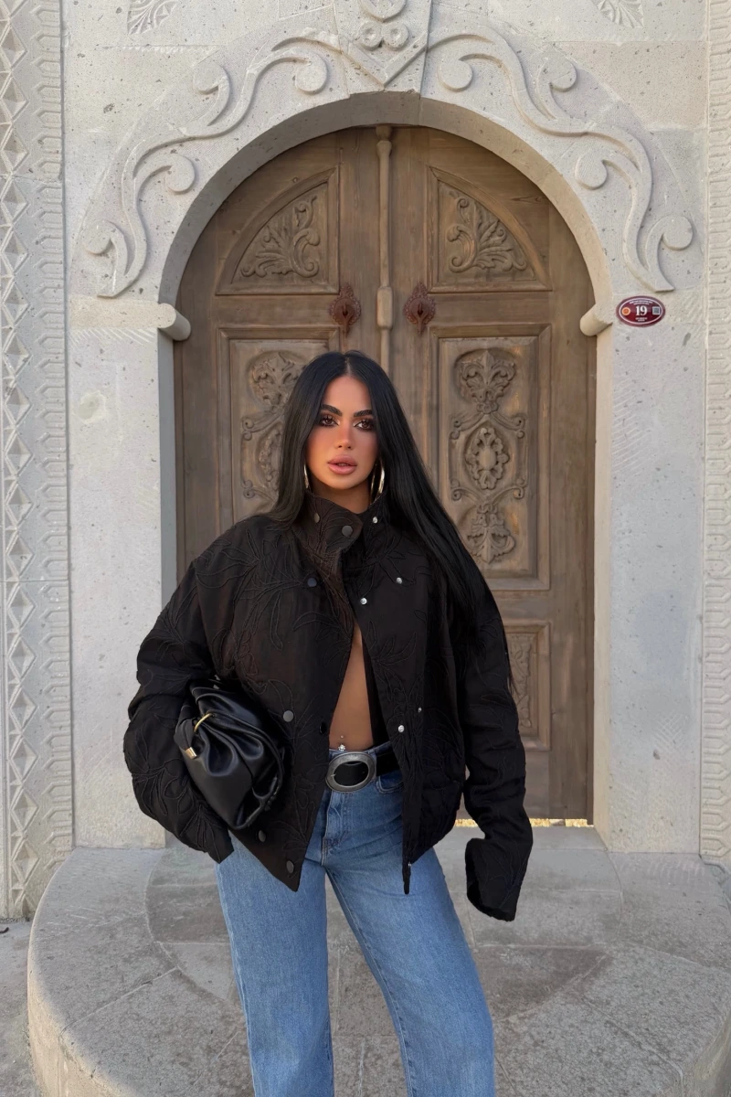 Gabardin Nakışlı Ceket