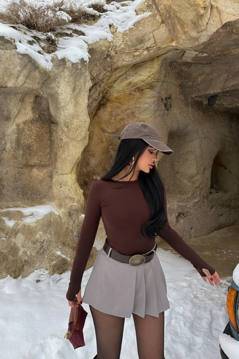 Gri Pileli Viskon Şort Etek