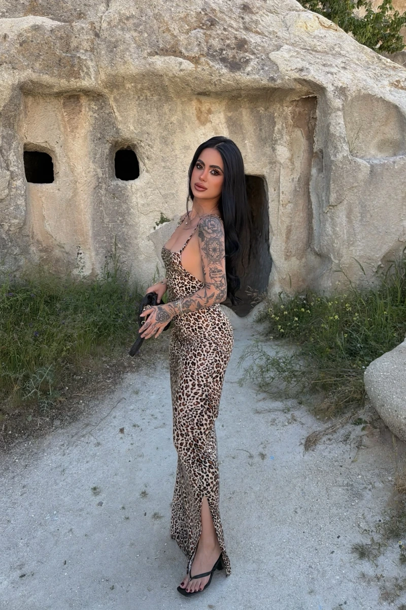 İp Askılı Leopar Elbise