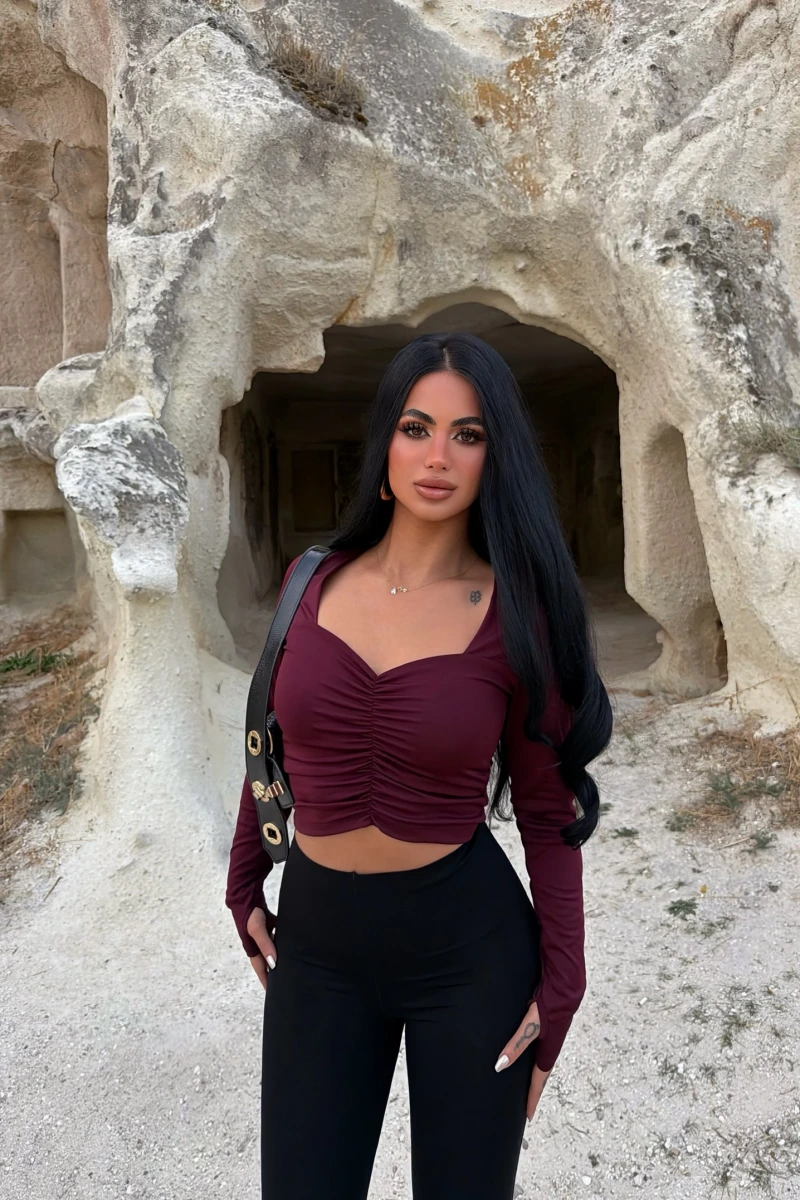 Kahve Aden Büzgülü Crop Bluz