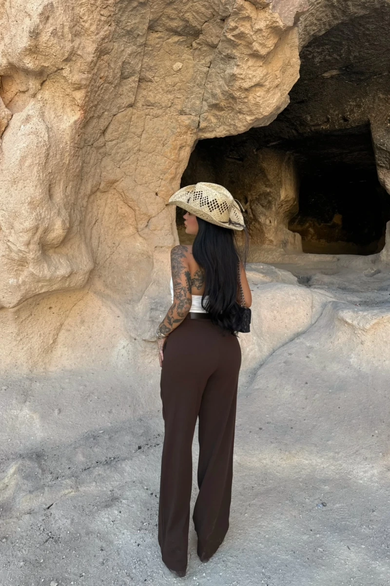Kahve Çift Pile Kemerli Pantolon