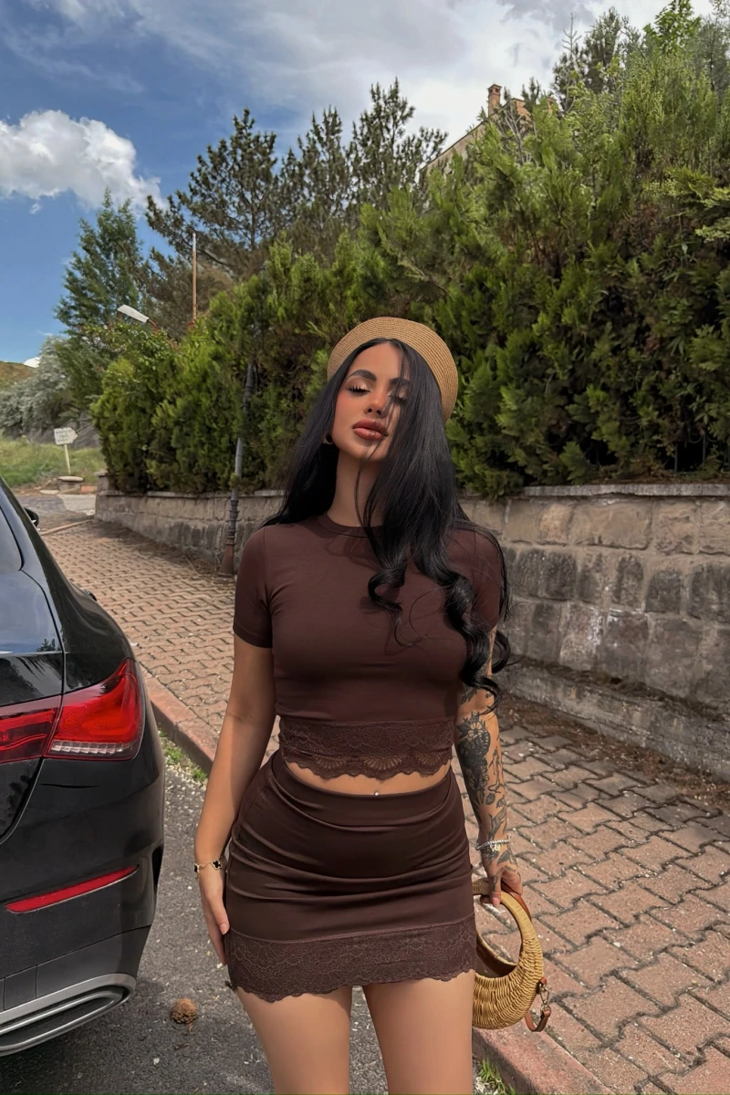 Kahve Güpürlü Etek Crop Takım