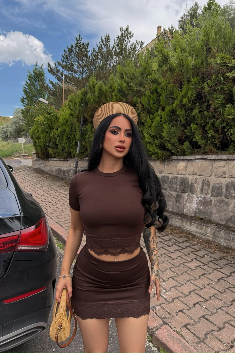 Kahve Güpürlü Etek Crop Takım