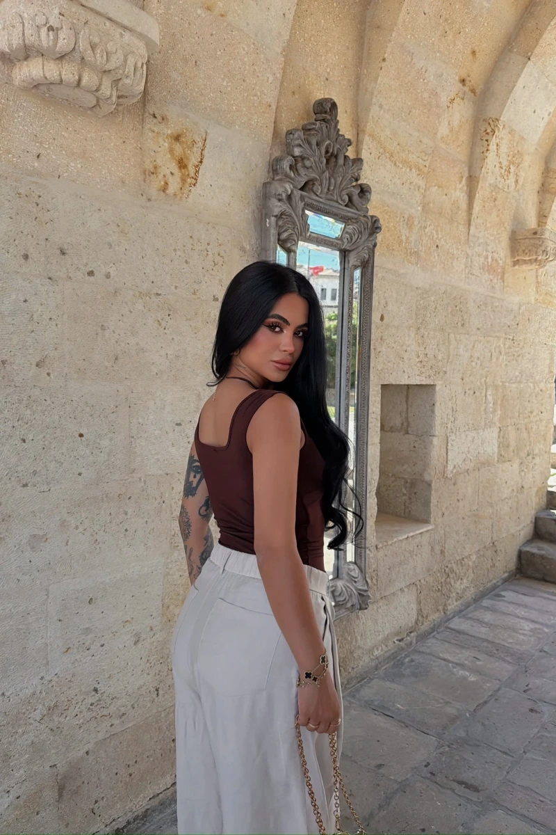 Kahve Kare Yaka Basic Bodysuit