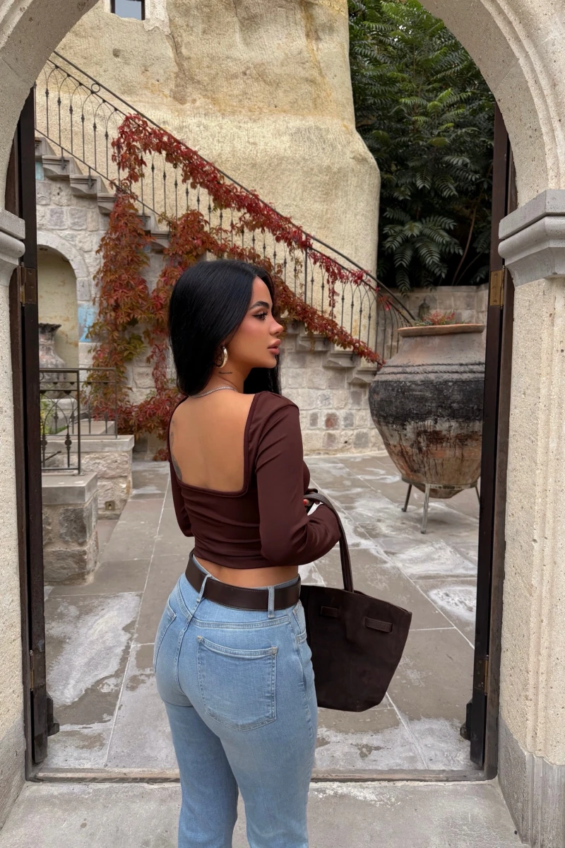 Kahve Sırt Açık Basic Crop