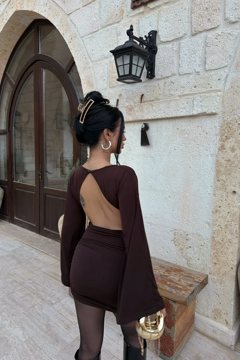 Kahve Sırt Dekolte Drapeli Mini Elbise