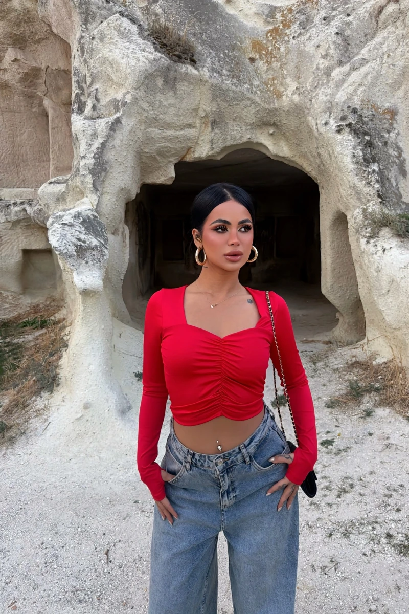 Kırmızı Aden Büzgülü Crop Bluz