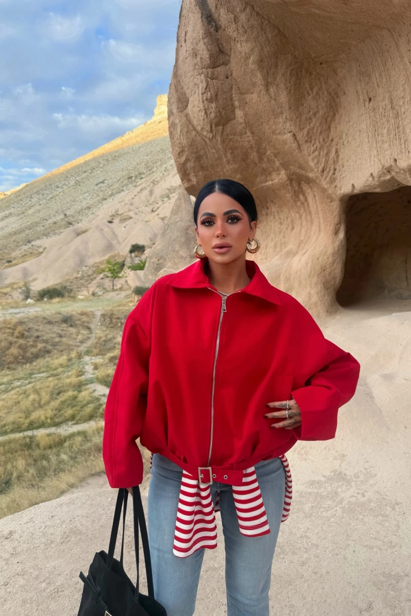 Kırmızı Kemerli Oversize Bomber Ceket