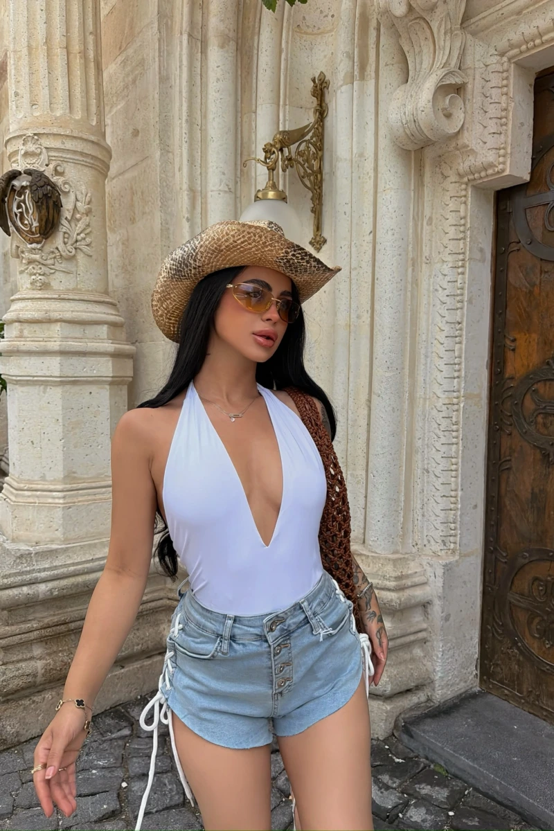 Kuş Gözü Bağcıklı Denim Şort