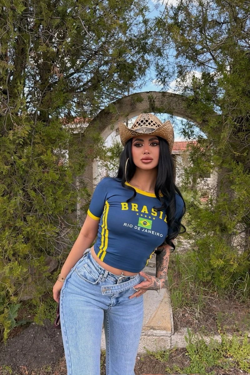 Lacivert Biyeli Brasil Crop