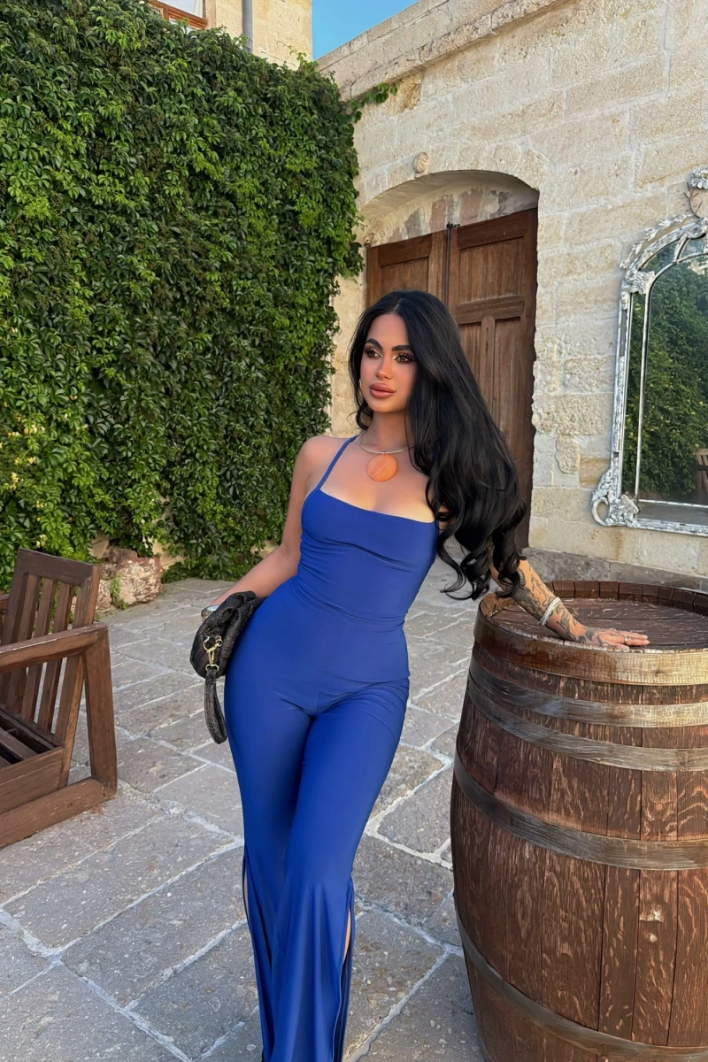 Mavi Sırt İpli Yırtmaçlı Tulum