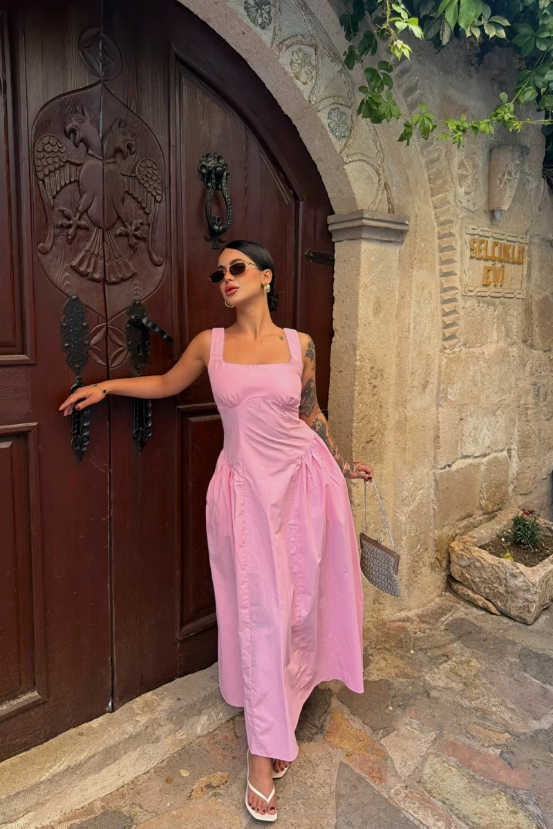 Pembe Kare Yaka Poplin Elbise