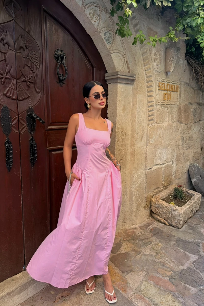 Pembe Kare Yaka Poplin Elbise