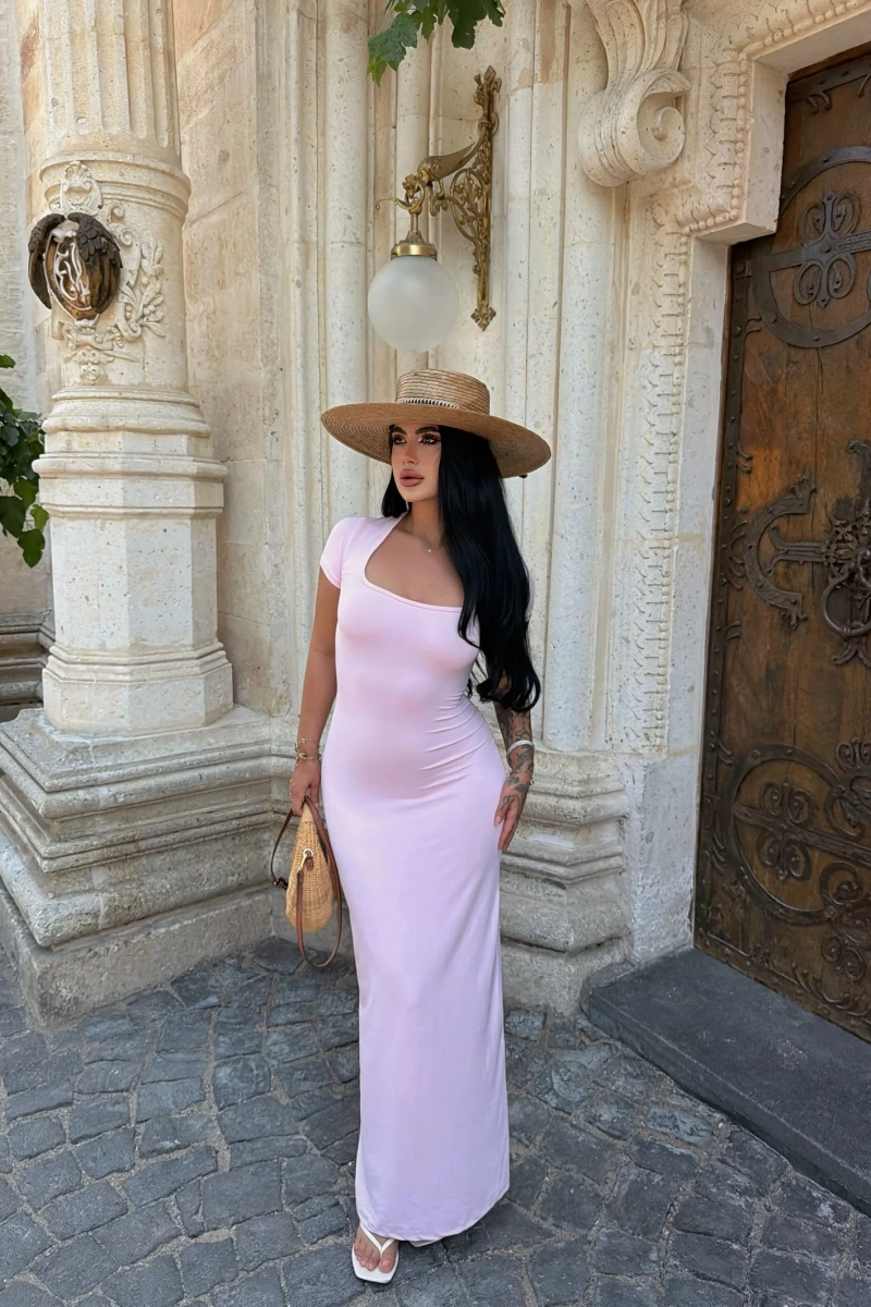 Pembe Kare Yaka Scuba Maxi Elbise