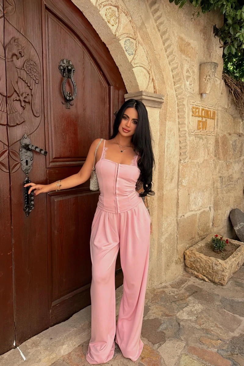 Pembe Lilly Güpürlü Modal Takım