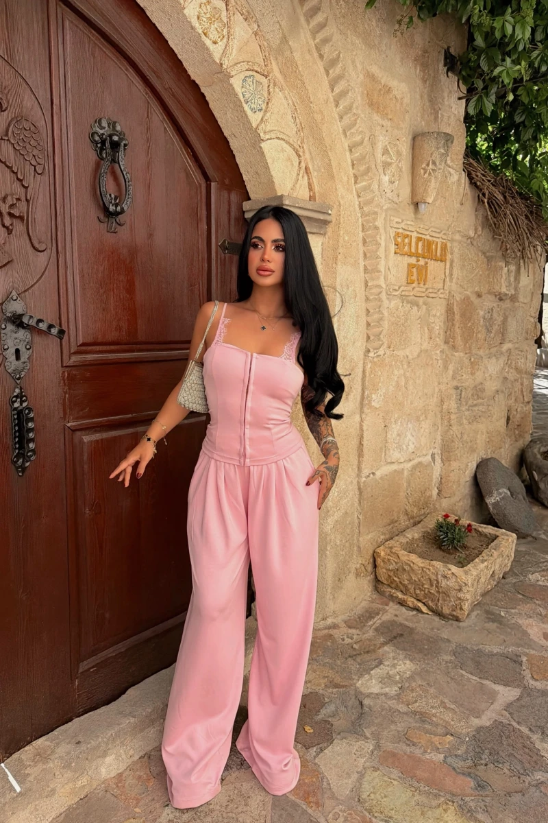 Pembe Lilly Güpürlü Modal Takım