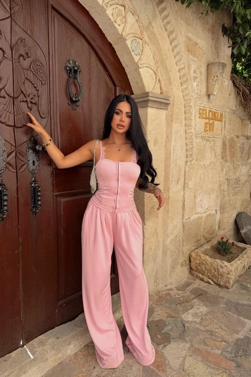 Pembe Lilly Güpürlü Modal Takım