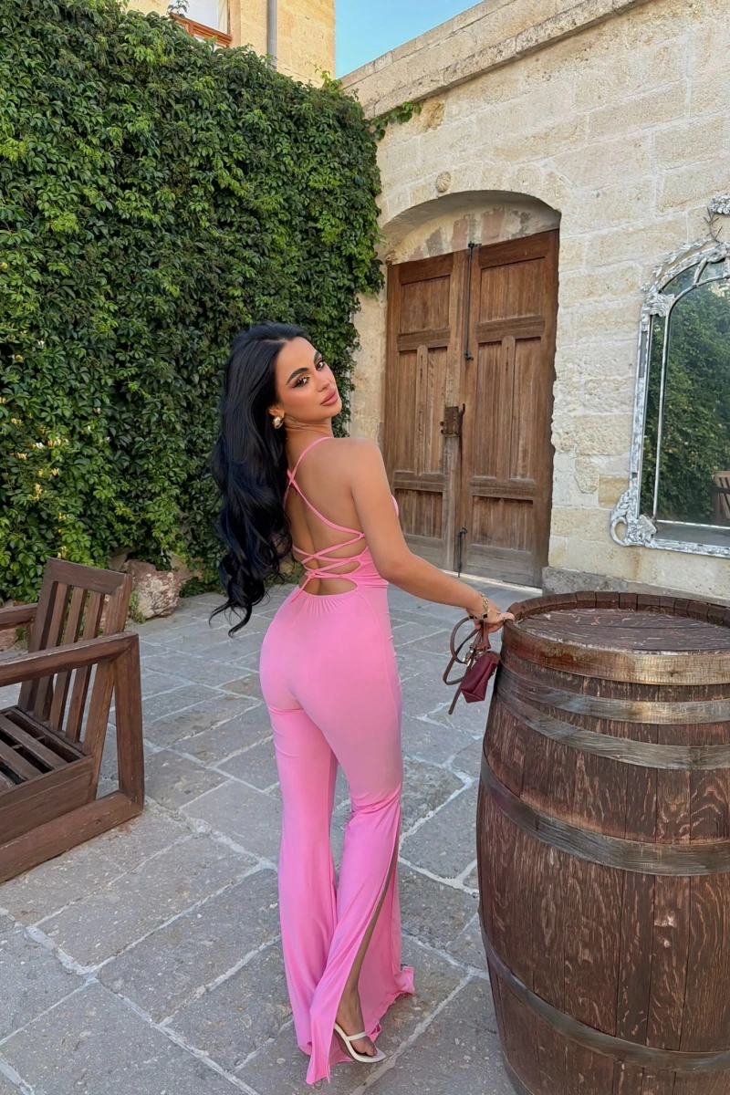Pembe Sırt İpli Yırtmaçlı Tulum