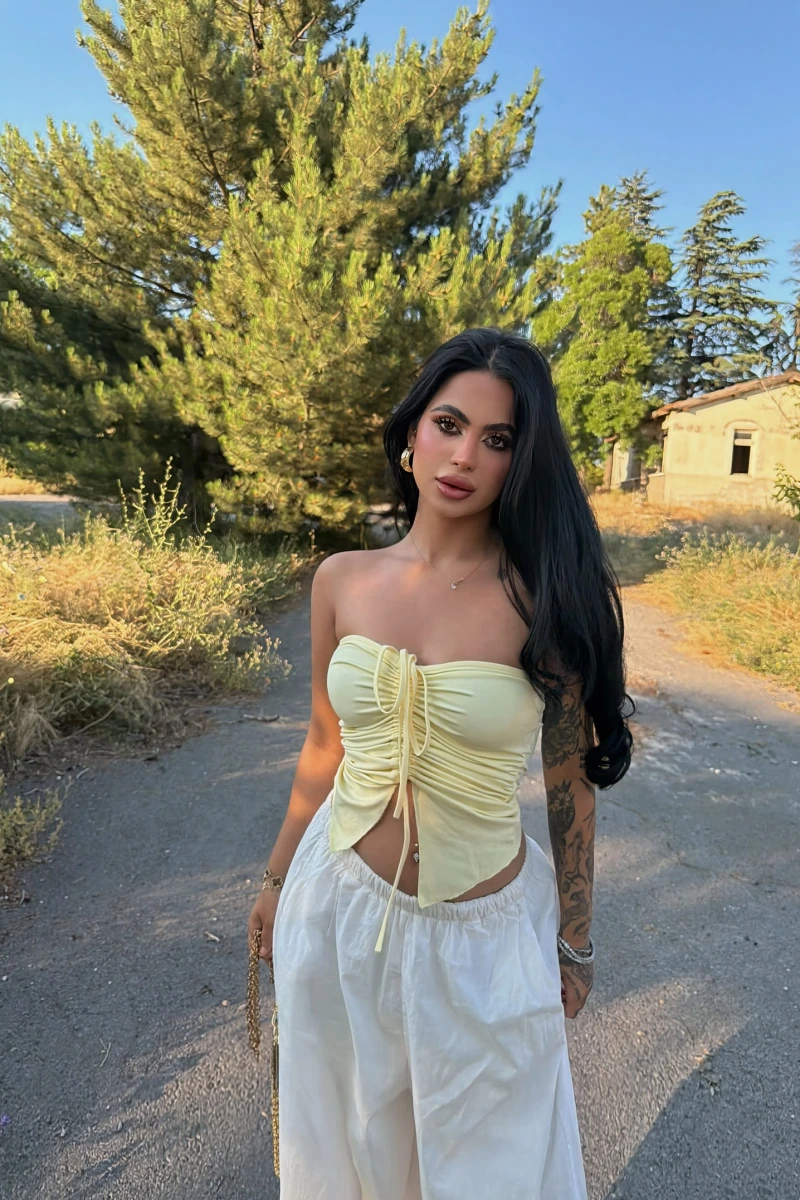 Sarı Ön Büzgülü Kelebek Crop