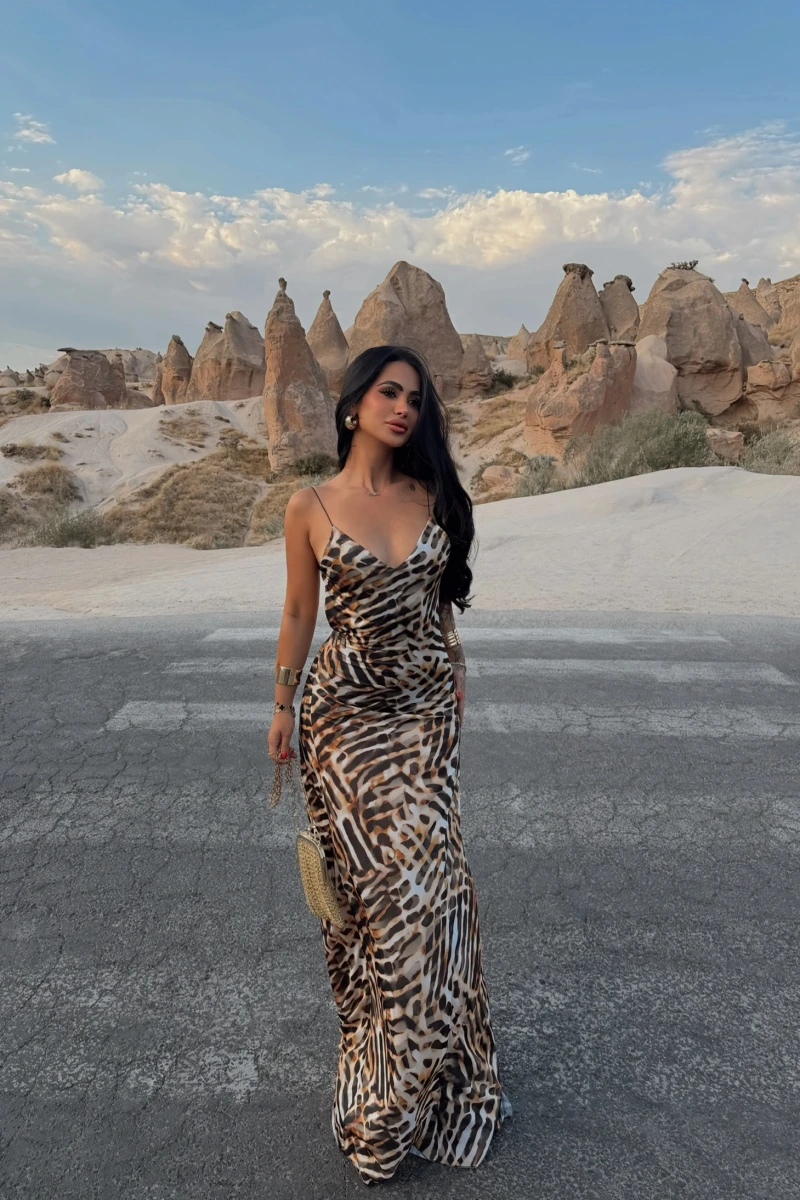 Sırt Dekolte Leopar Maxi Elbise
