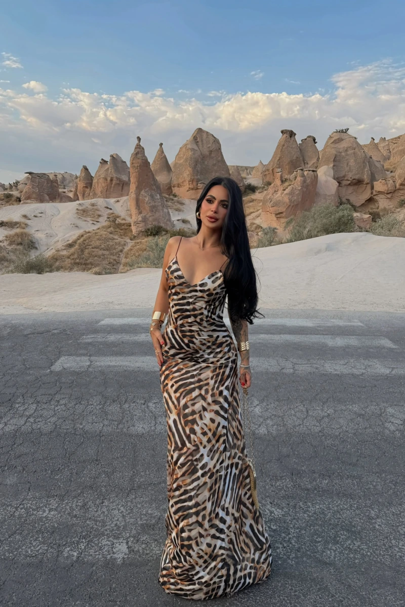 Sırt Dekolte Leopar Maxi Elbise