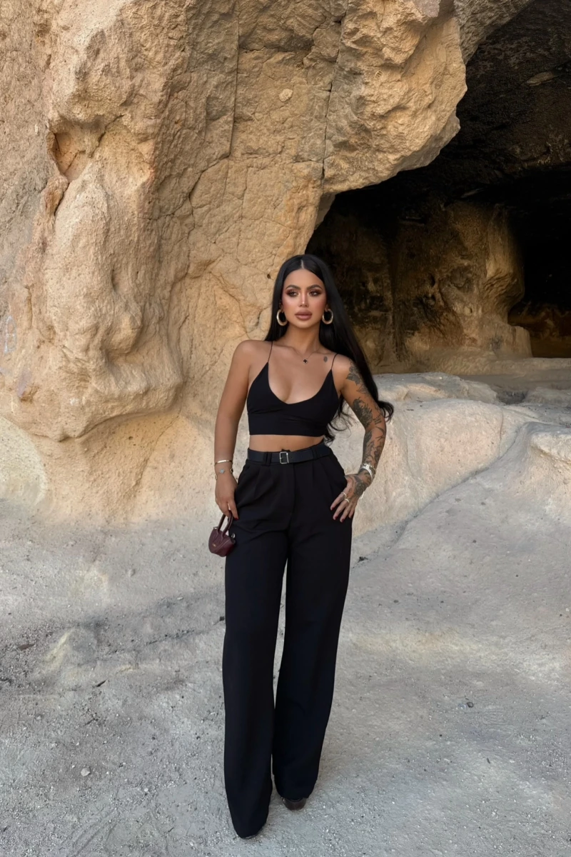 Siyah Çift Pile Kemerli Pantolon