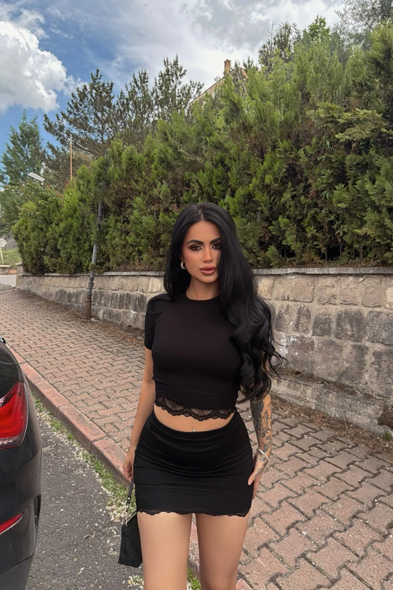 Siyah Güpürlü Etek Crop Takım