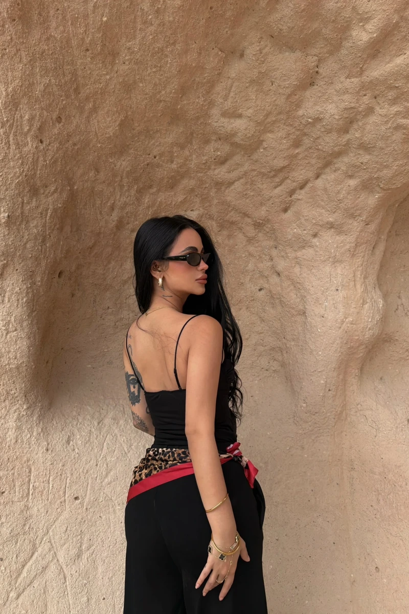 Siyah İp Askılı Tül Bodysuit