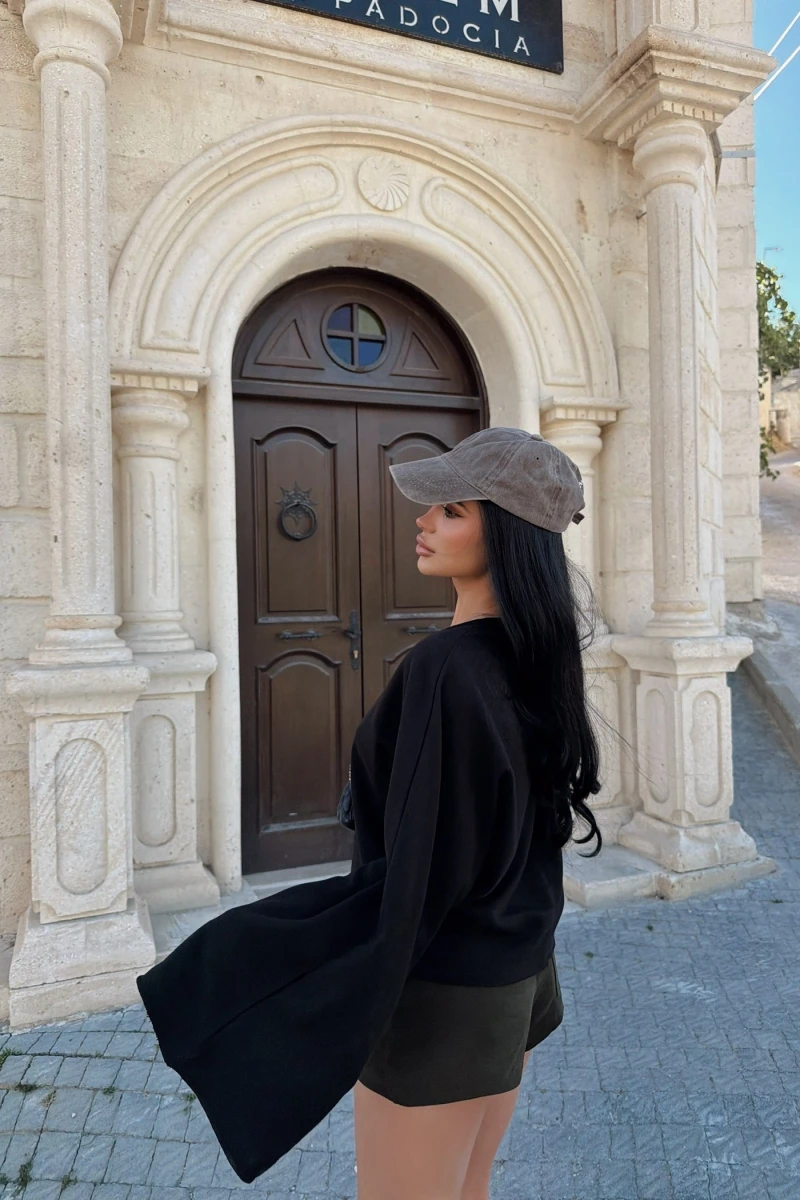 Siyah İspanyol Kol Basic Sweat