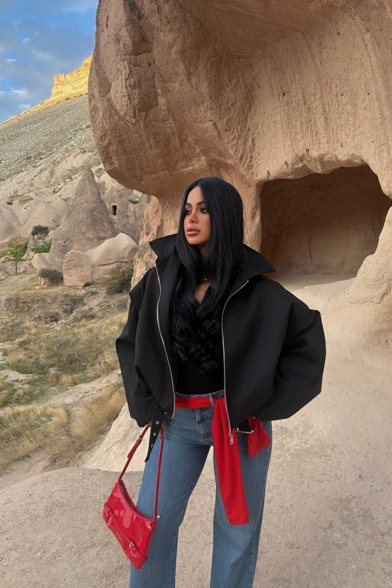 Siyah Kemerli Oversize Bomber Ceket