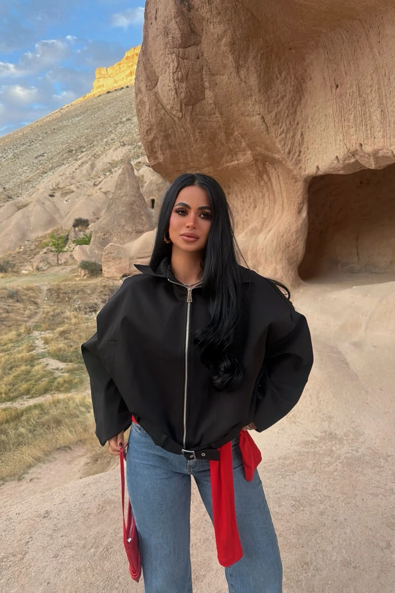 Siyah Kemerli Oversize Bomber Ceket