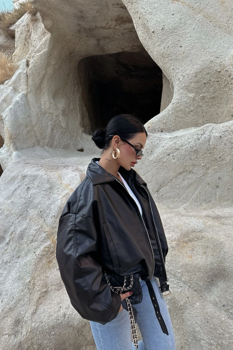 Siyah Kemerli Yarasa Kol Deri Mont