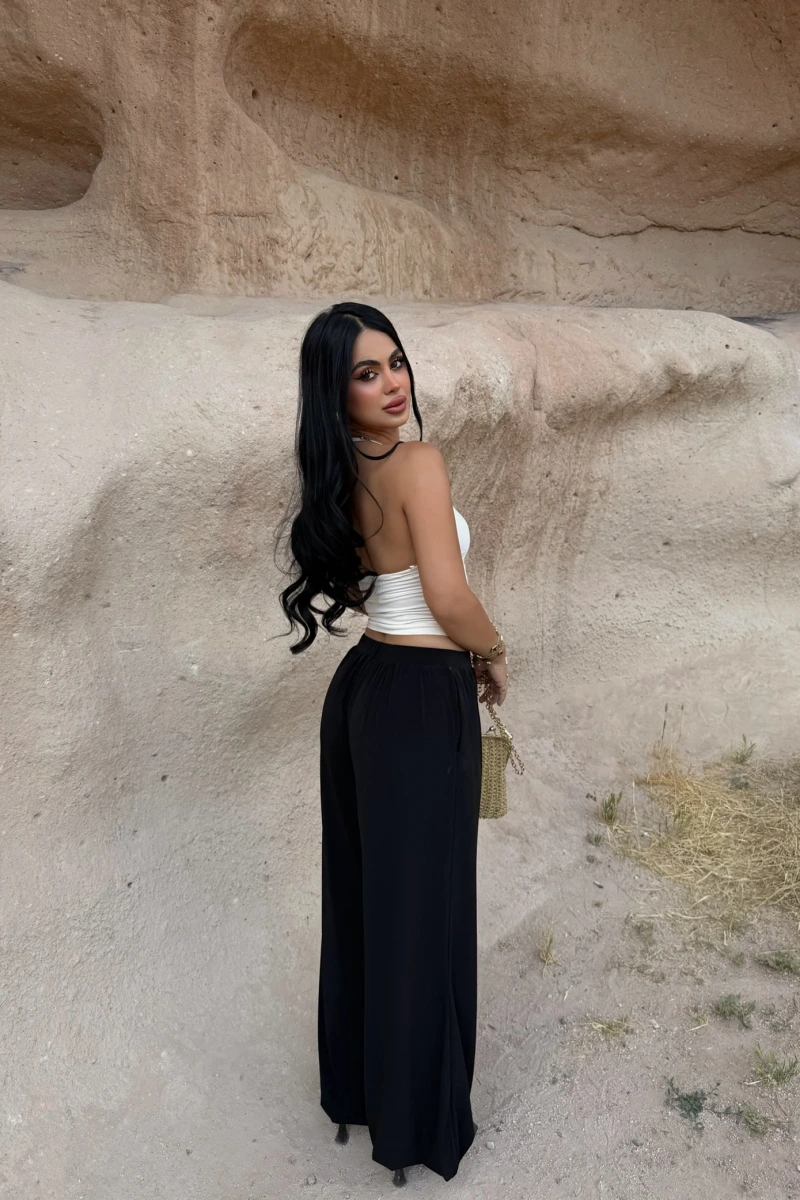 Siyah Paçası Lastikli Balon Pantolon