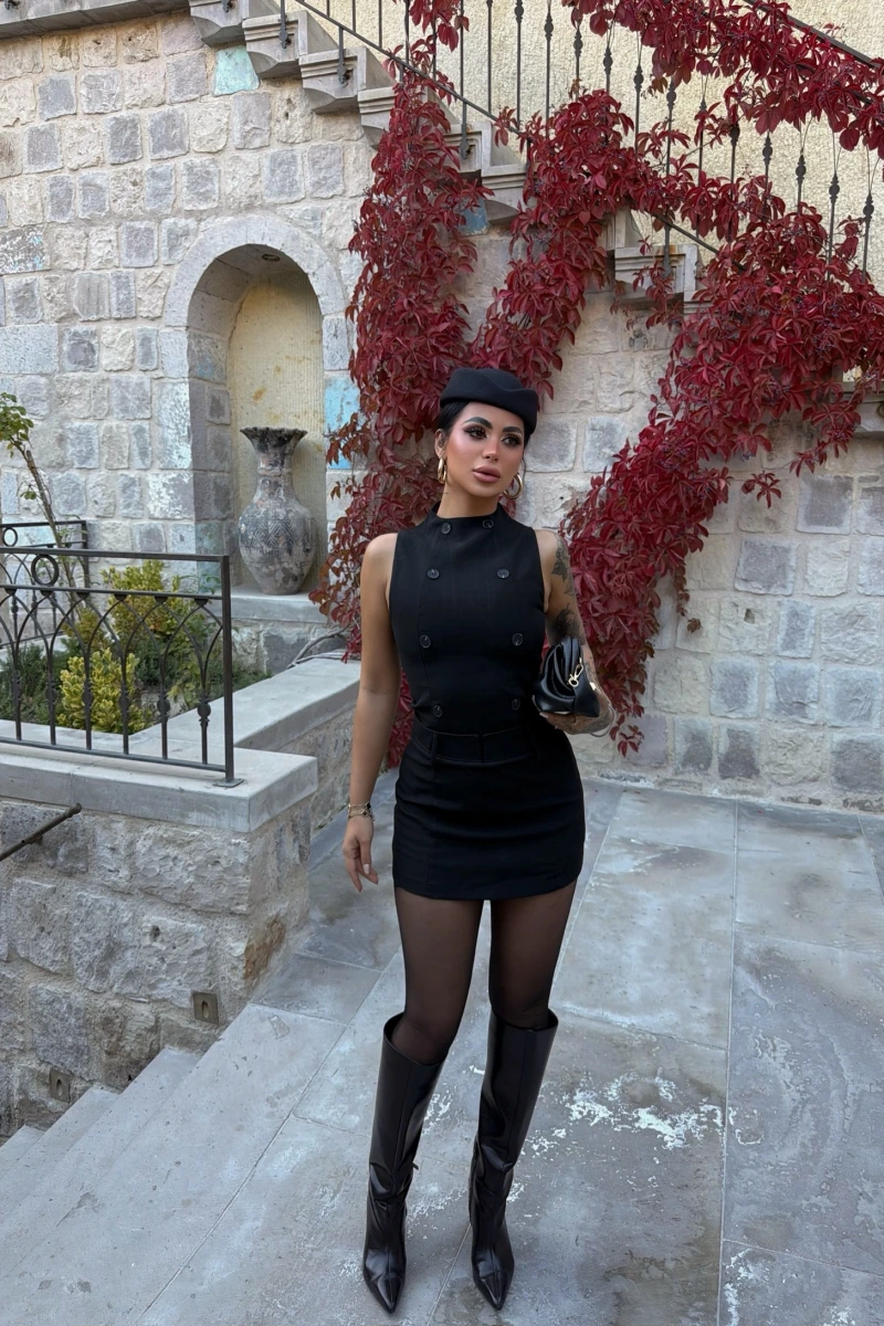 Siyah Poliviskon Dik Yaka Elbise