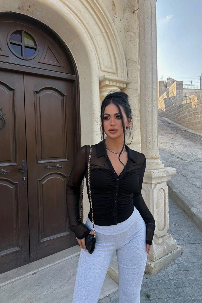 Siyah Polo Yaka Crop Gömlek