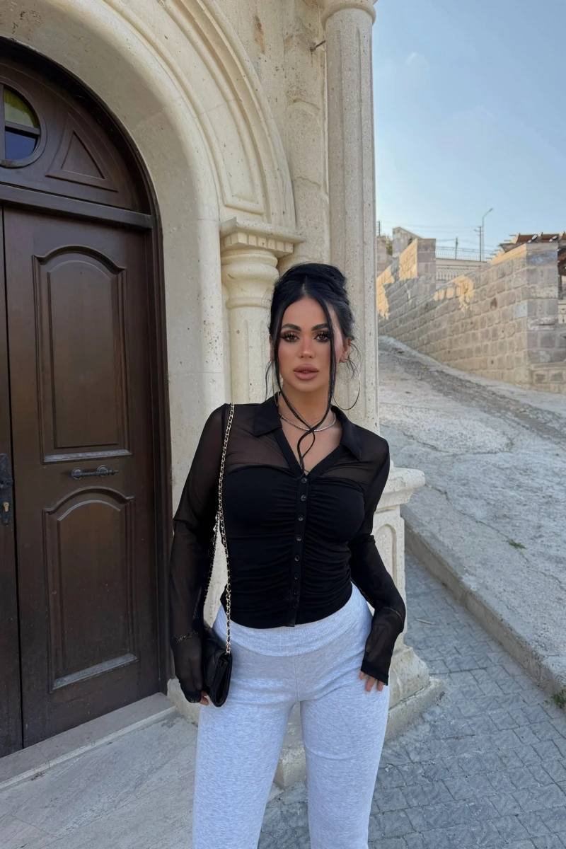 Siyah Polo Yaka Crop Gömlek