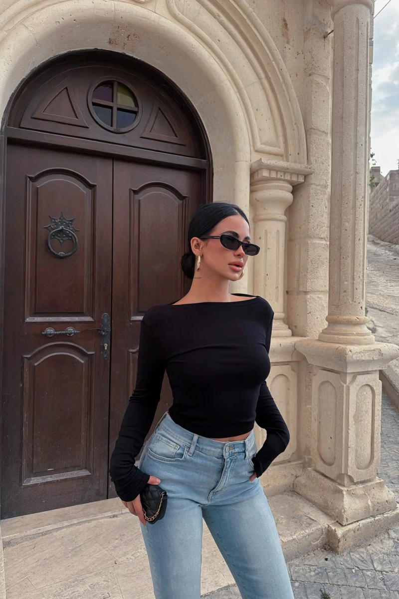 Siyah Sırt Degaje Basic Crop