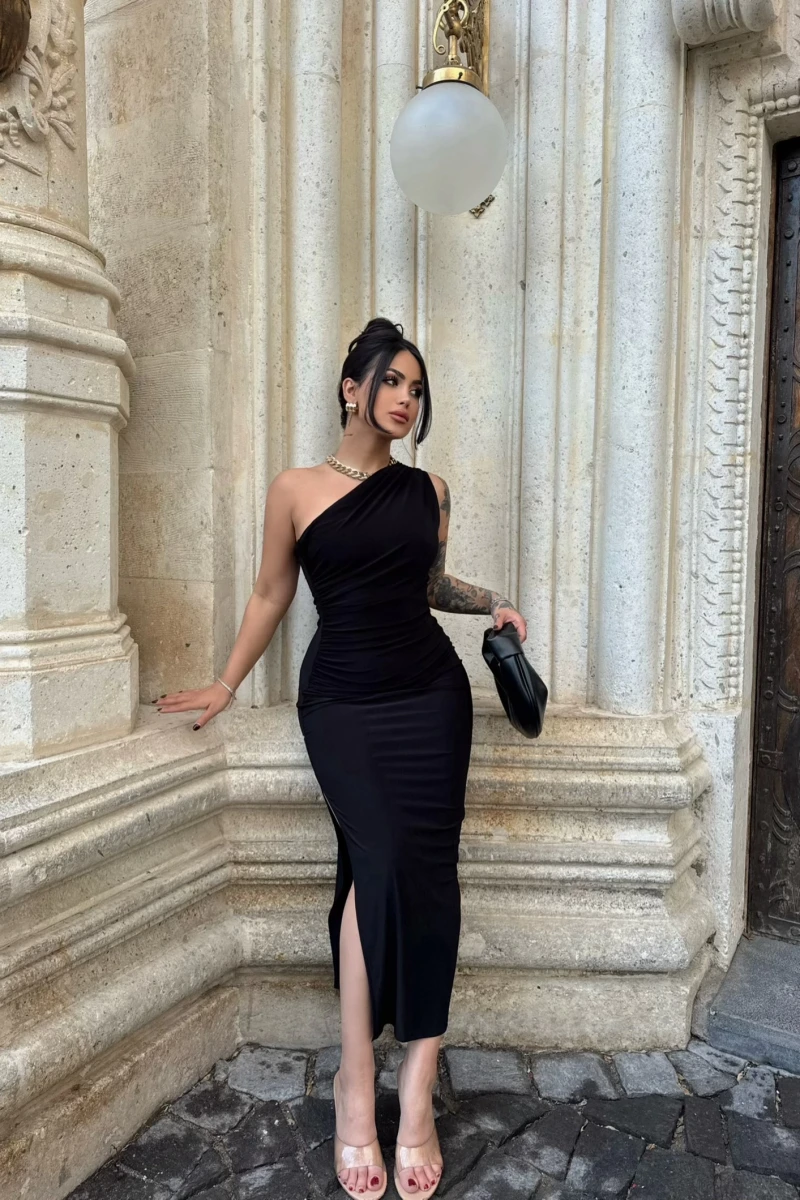 Siyah Tek Kol Büzgülü Long Elbise
