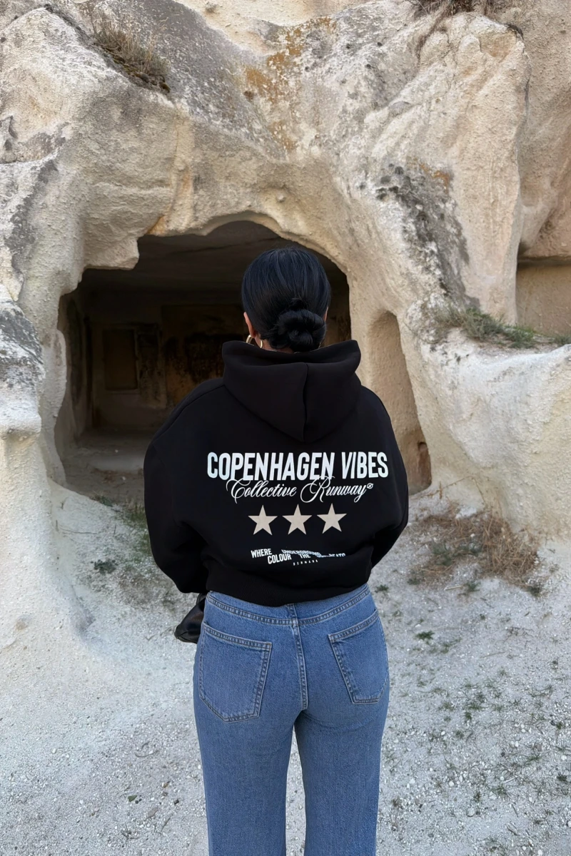 Siyah Vibes Sırt Baskı Sweat