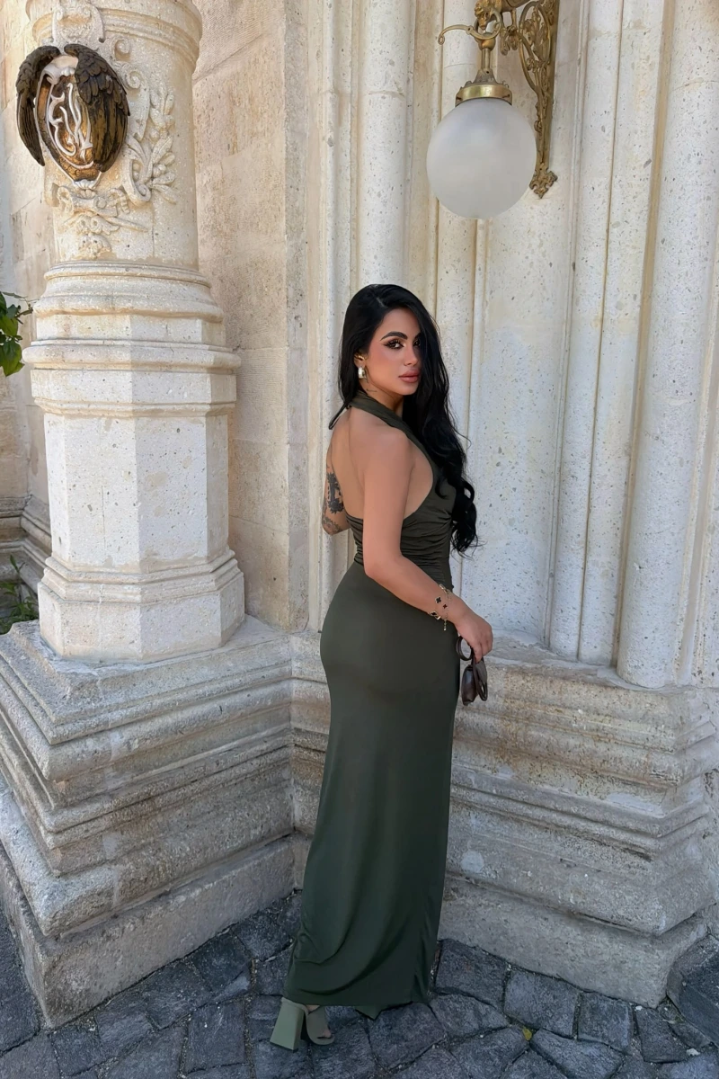 Yeşil Göğüs Burgulu Aksesuarlı Elbise