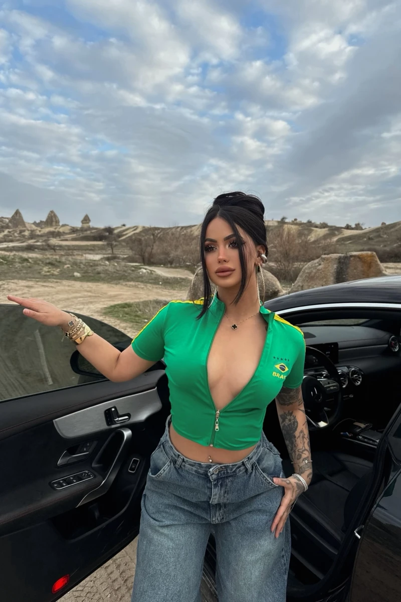 Yeşil Yaka Fermuarlı Brasil Crop