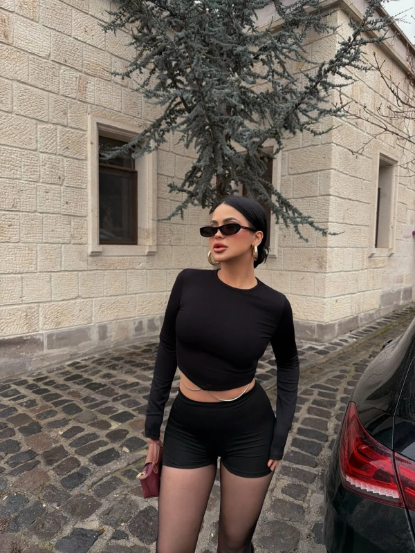 Zincir Aksesuarlı Basic Crop