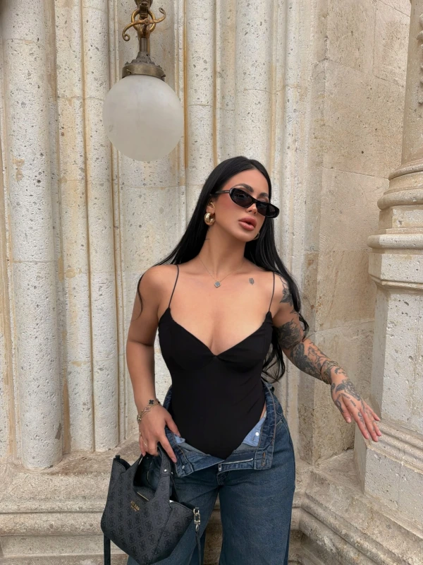 Siyah İp Askılı Basic Bodysuit
