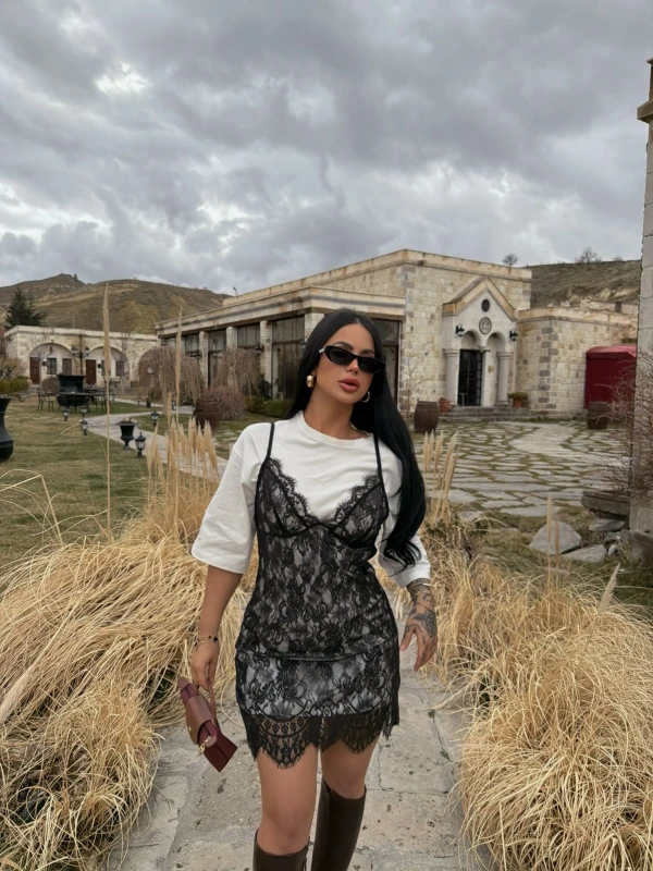 Askılı Güpürlü Elbise Tişört Dahil