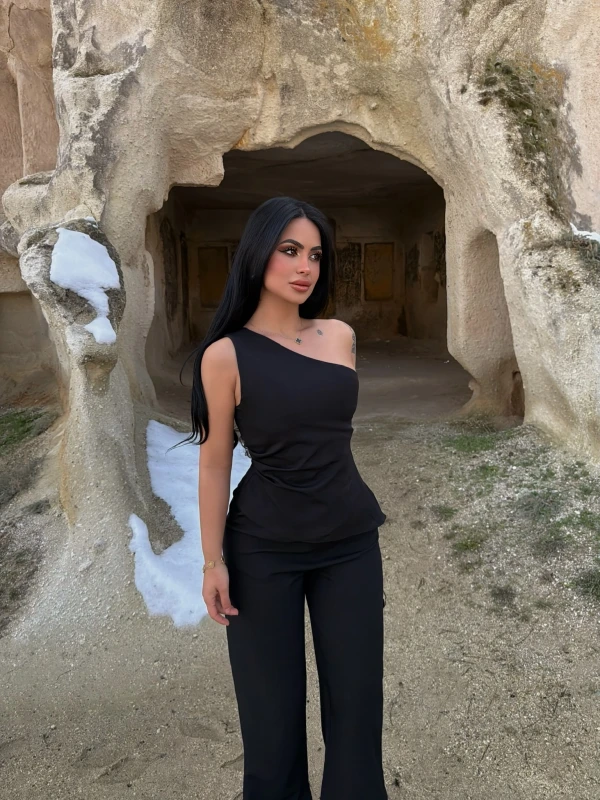 Siyah Tek Omuz Dokuma Takım